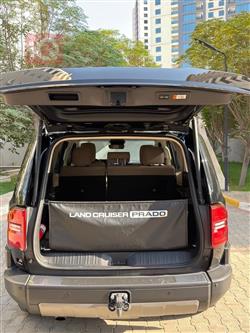 تۆیۆتا لاندكروزر پرادۆ